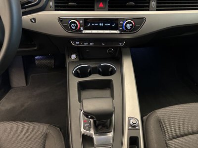 Audi A4 V 2019 Avant Avant 35 2.0 tdi mhev Business Advanced 163 - photo principale