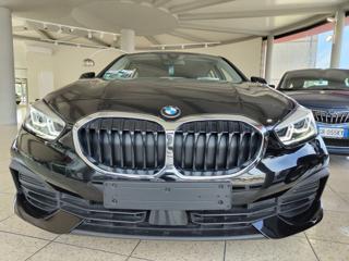 BMW Serie 1 118d 5p Business, Anno 2014, KM 144130 - photo principale