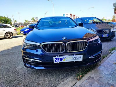 BMW Serie 5 520d Luxury, Anno 2018, KM 143000 - photo principale