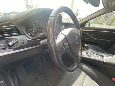 BMW Serie 5 Touring 520d Touring Modern, Anno 2015, KM 174999 - photo principale