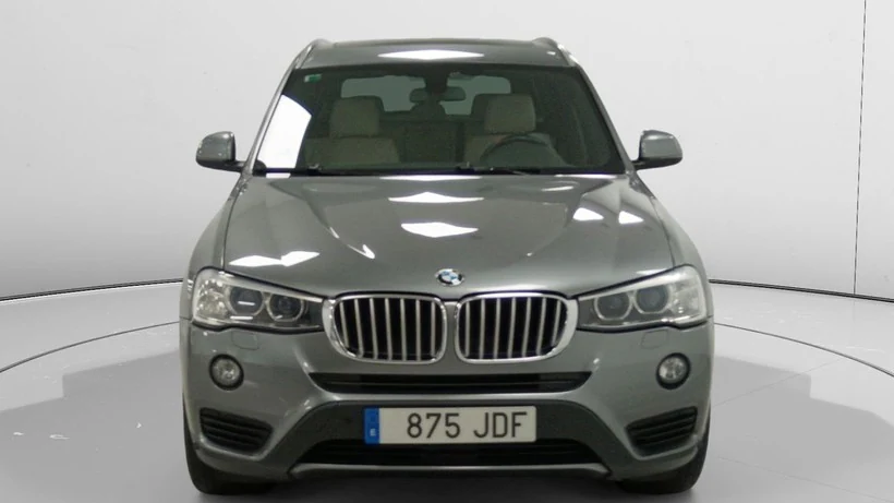 BMW X3 xDrive 18d - photo principale