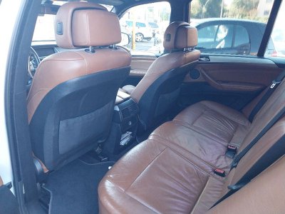 BMW X5 xdrive30d Business auto, Anno 2018, KM 106941 - photo principale