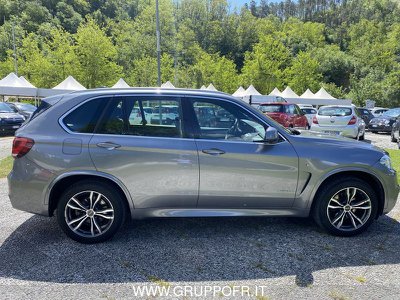BMW X5 xdrive30d Business auto, Anno 2018, KM 106941 - photo principale