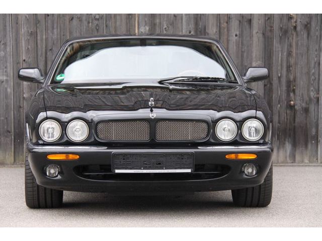 Jaguar XJR 100 2 Jahre Garantie - photo principale