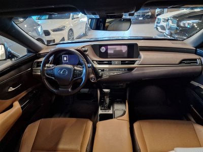 Lexus LC 500 HeadUp-Display Panorama Navi - photo principale