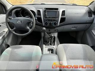 Toyota Hilux 2.4 D 4D A/T 4WD 4 porte Double Cab Executive, Anno - photo principale