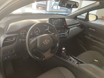 Toyota C HR 1.8 Hybrid E CVT Lounge, Anno 2020, KM 50320 - photo principale