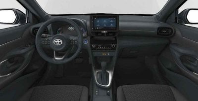 Toyota Yaris Cross 1.5 Hybrid 5p. E CVT Trend, Anno 2023, KM 10 - photo principale