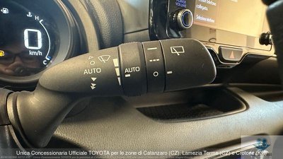 Toyota Yaris 1.5 Hybrid 5 porte Trend, Anno 2020, KM 64933 - photo principale