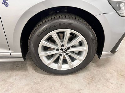 Volkswagen Passat Variant 2.0 TDi Executive 150CV, Anno 2018, KM - photo principale