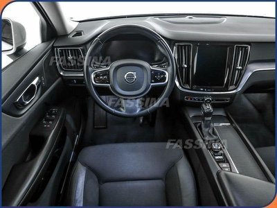 Volvo V60 Cross Country D4 AWD Geartronic Business Plus, Anno 20 - photo principale