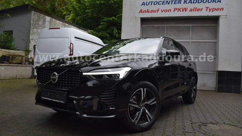 Volvo XC40 XC40 Momentum Pro, T2 Schaltgetriebe - photo principale